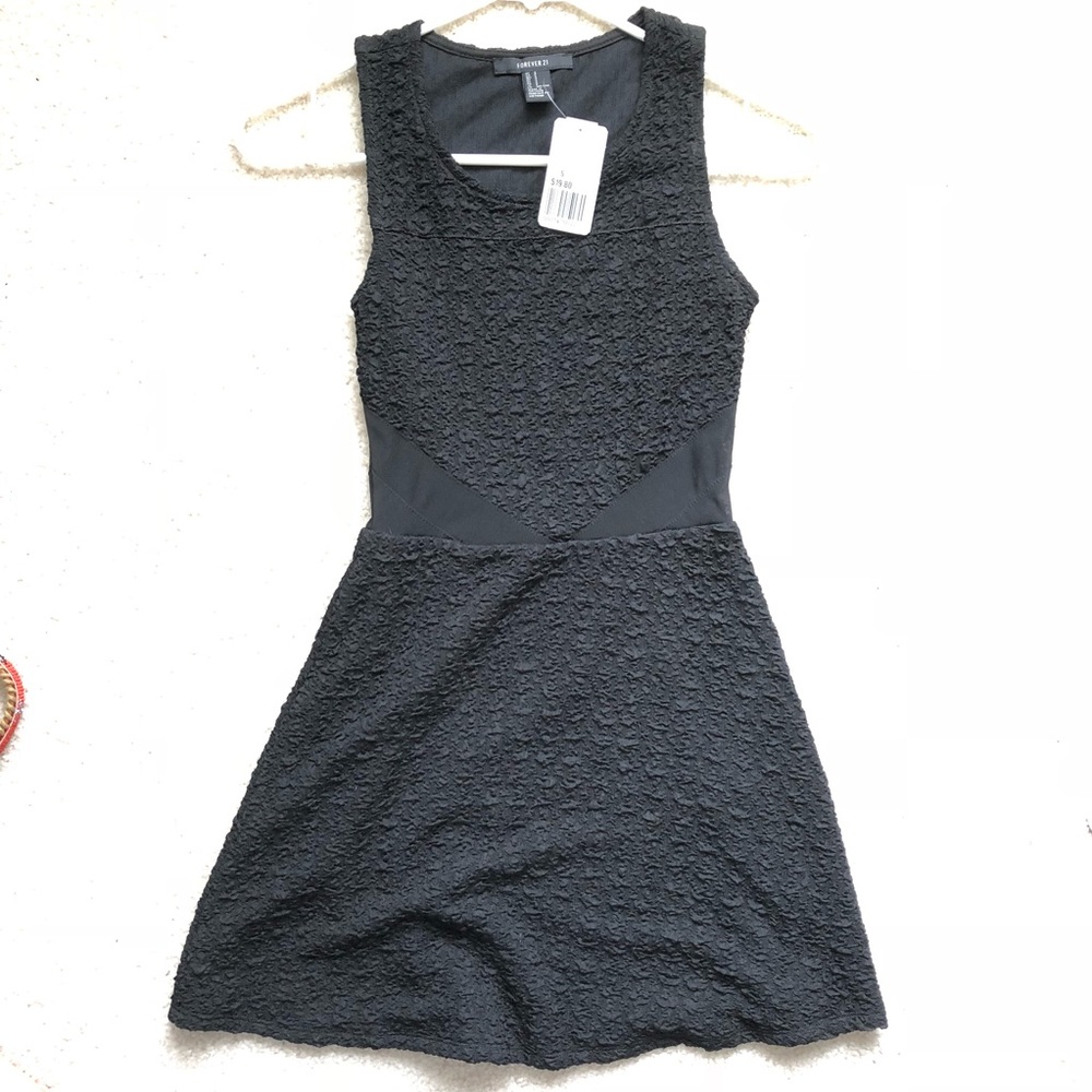 Forever 21 little black dress w details